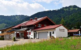 Haus im Wäldle